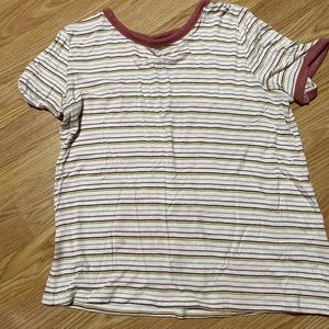 Short sleeve striped shirt